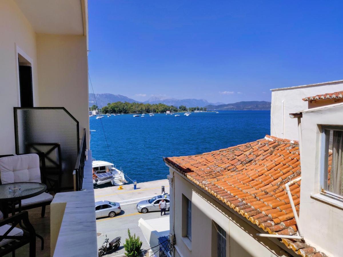 The Manessi City Boutique Hotel Poros Town Extérieur photo