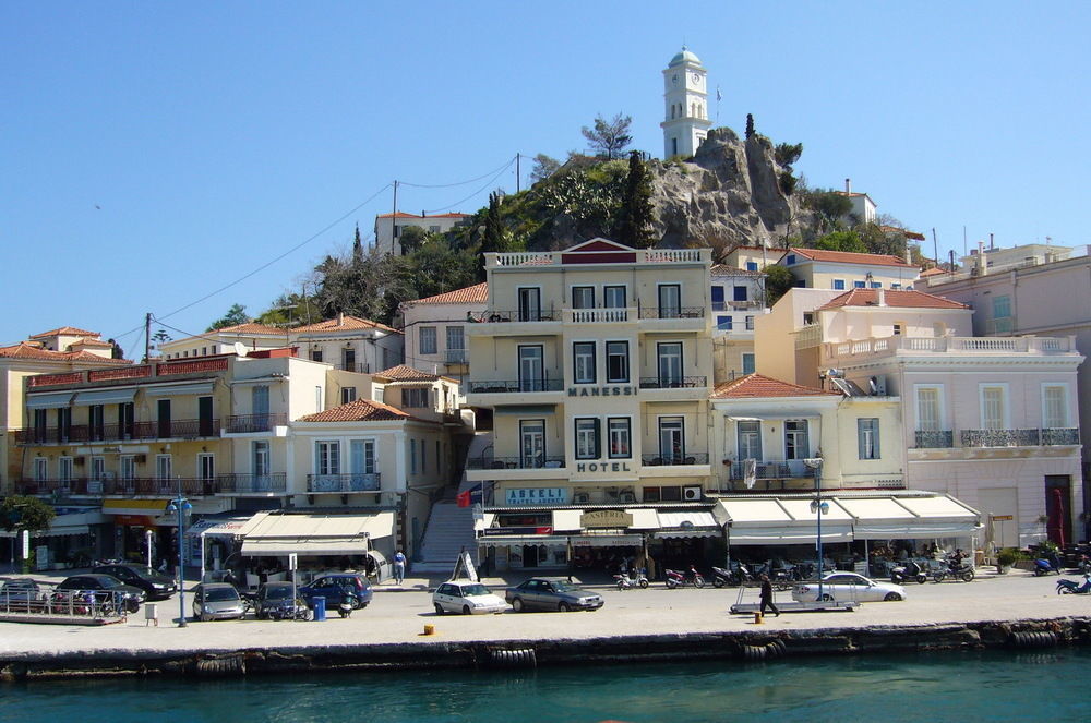 The Manessi City Boutique Hotel Poros Town Extérieur photo