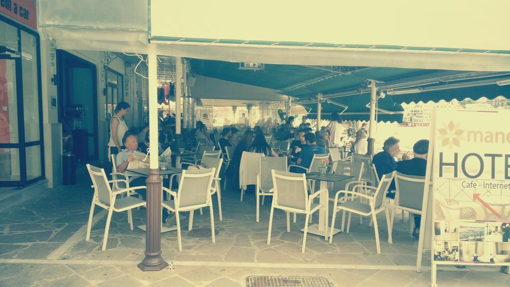 The Manessi City Boutique Hotel Poros Town Extérieur photo